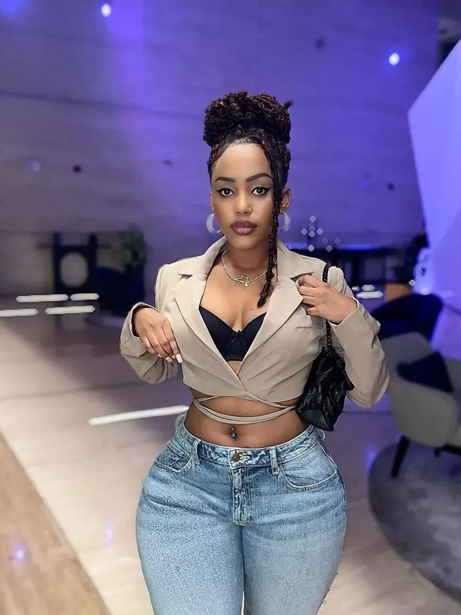 Sloane, escort girl in Kilimani, Nairobi. Verified