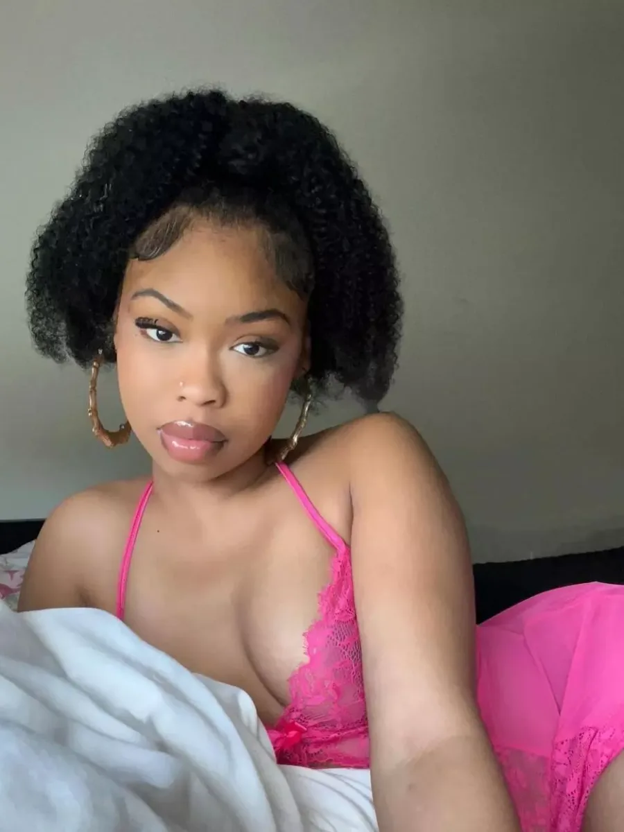 Neve, escort girl in Westlands, Nairobi. Verified