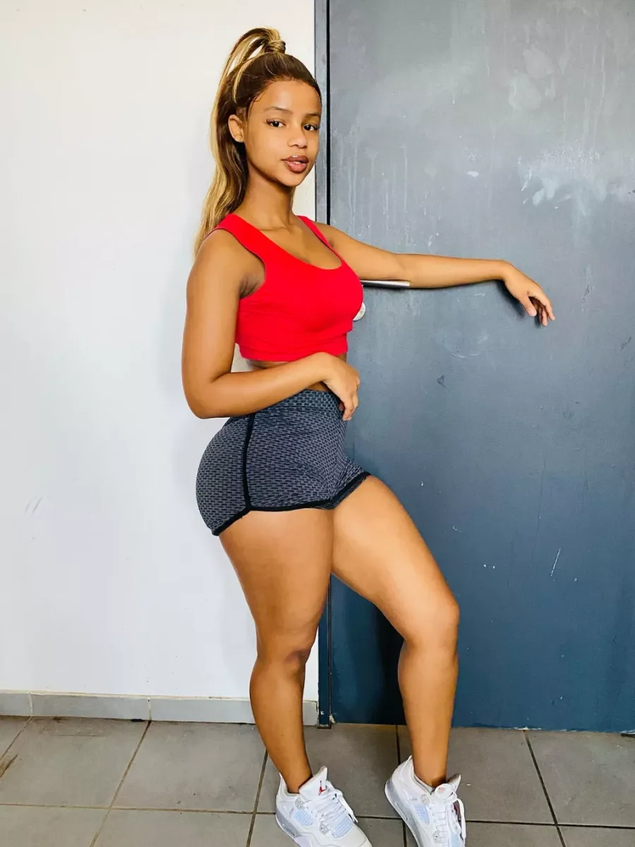Hua, call girl in CBD, Nairobi. Verified