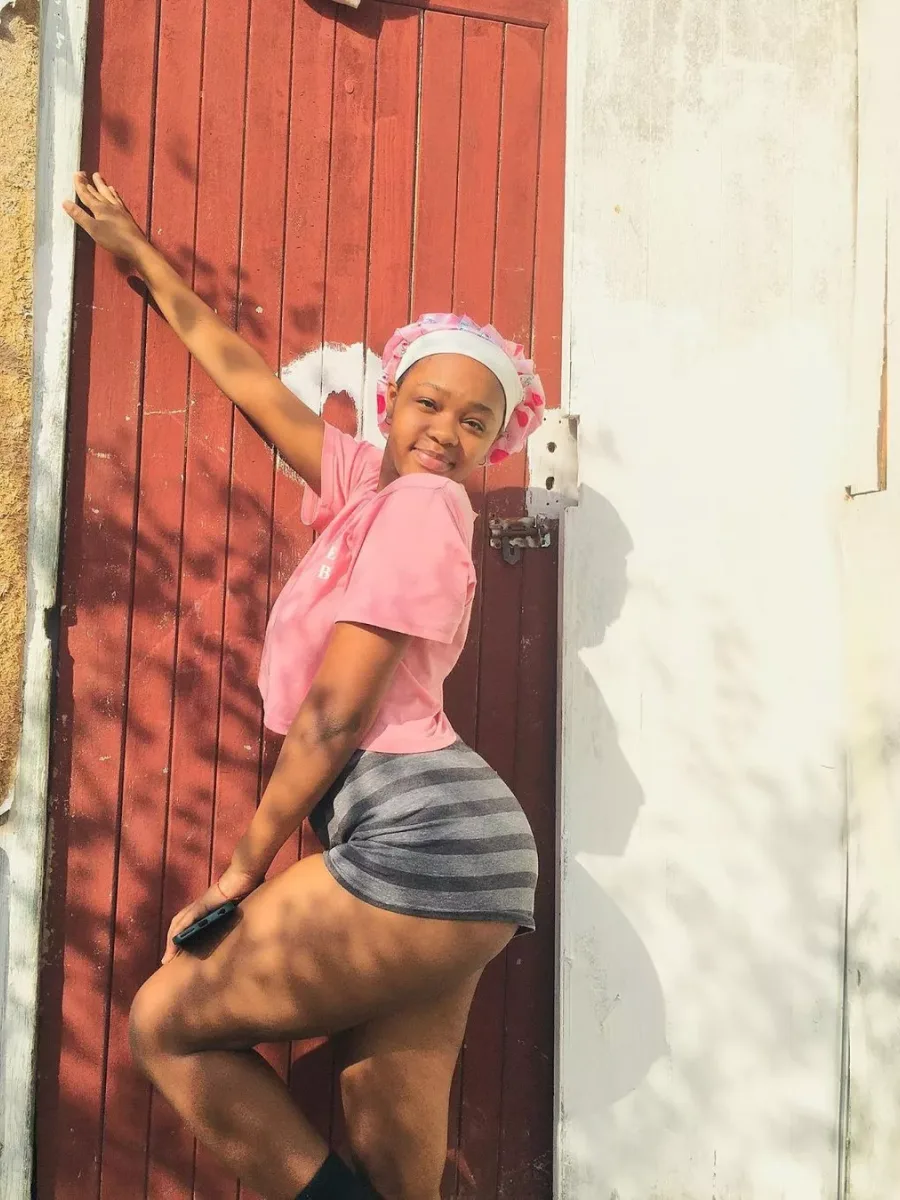 Ziva, female escort in CBD, Nairobi. Verified
