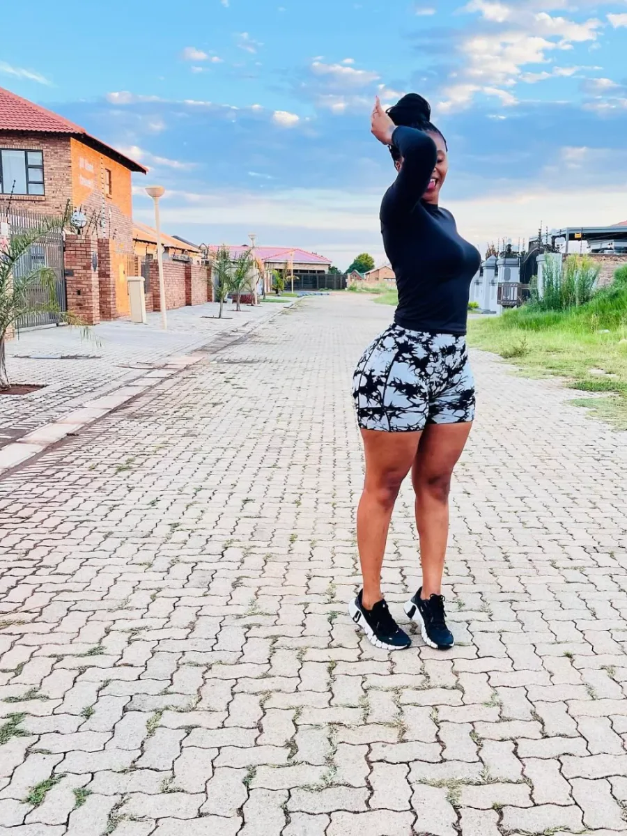 Ebony, escort in South B, Nairobi. Verified