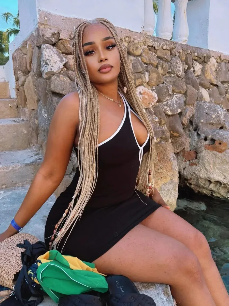 Harmoni, escort girl in Roysambu, Nairobi. Verified