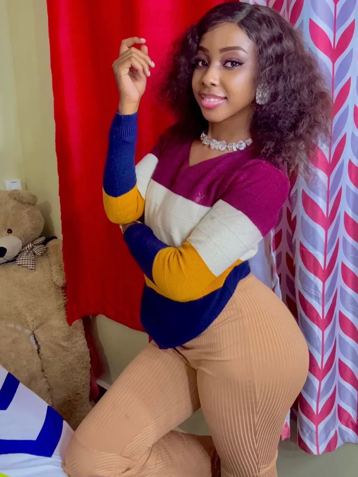 Rosalind Dusk – beautiful escort in Juja, Kiambu. Verified