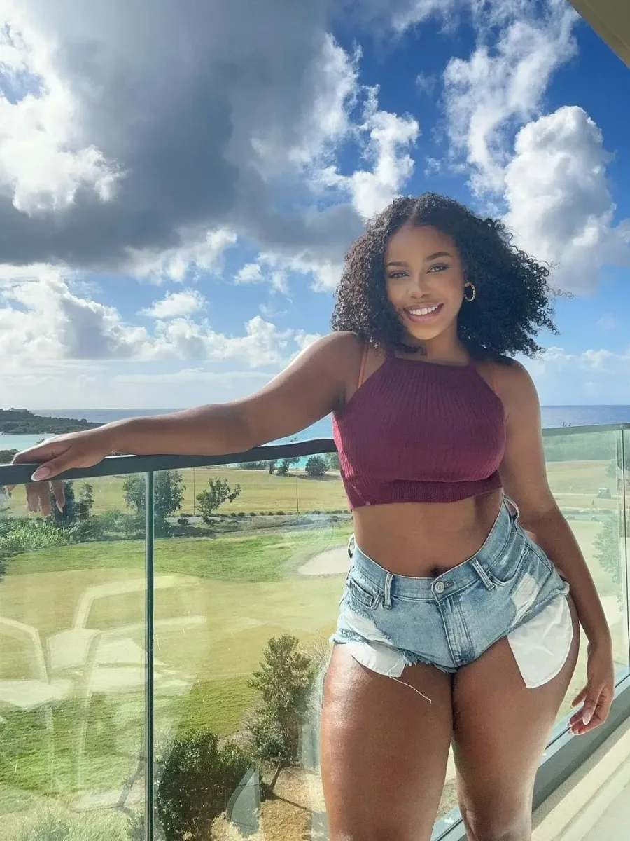 Ping Glow, escort girl in Ruaka, Kiambu. Verified