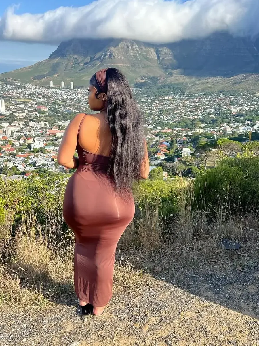 Ife Violet – beautiful escort in Kikuyu, Kiambu. Verified