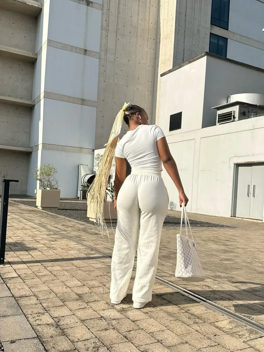 Veda Dream – beautiful escort in Ongata Rongai, Kajiado. Verified