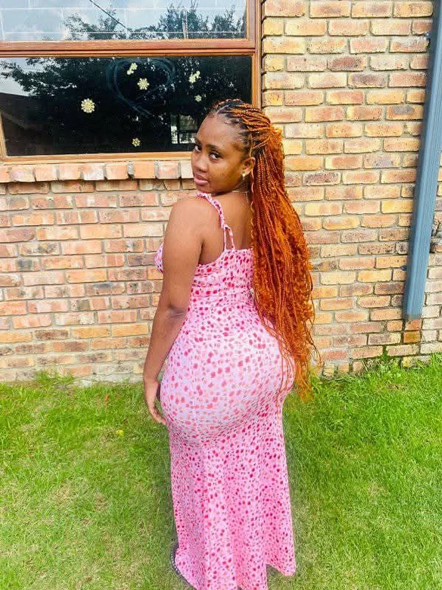 Myra, independent escort in Gatina, Nairobi. Verified